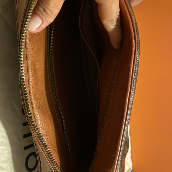 Louis Vuitton Monogram Sac Bandouliere - Picture 5 of 5